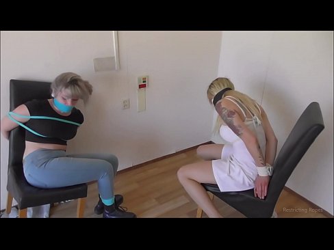 ❤️ Fíkill / bundin og kæfð / stúlka í neyð ☑ Klám á is.assistdoctor23.ru ☑
